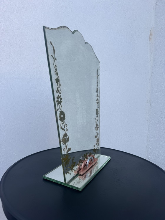 Image 1 of Miroir de table gravé Art Déco