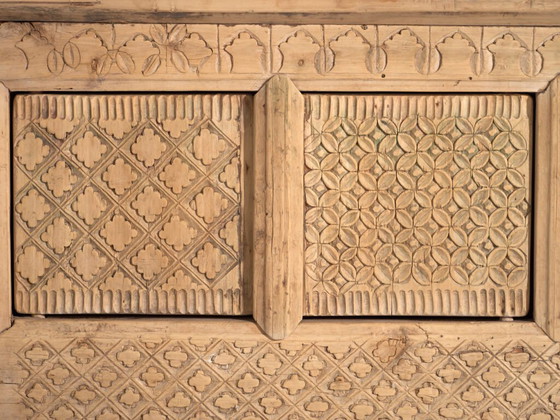 Aparador bajo tallado antiguo de madera de abeto – China, circa 1900 – Aparadores con vitrina (photo 35 of 40)