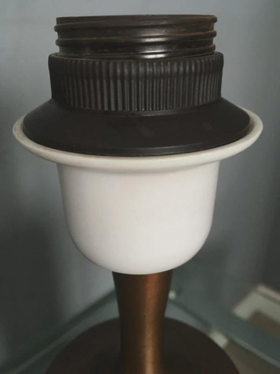 Lampada da tavolo in bronzo Stig Blomberg con decorazione a rilievo, Svezia, anni '60, Lampade da tavolo (foto 4 di 6)