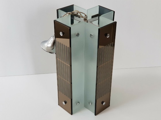 Image 1 of Italiaanse vintage kroonluchter uit de jaren 70 van glas en spiegelglas, Fontana Arte 70s.