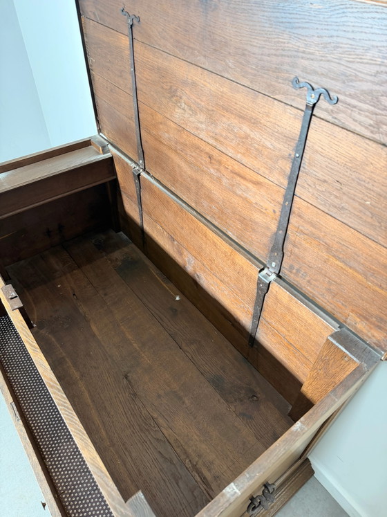 Oak Storage Chest with Lower Drawer – Storage cabinet (photo 4 of 4)