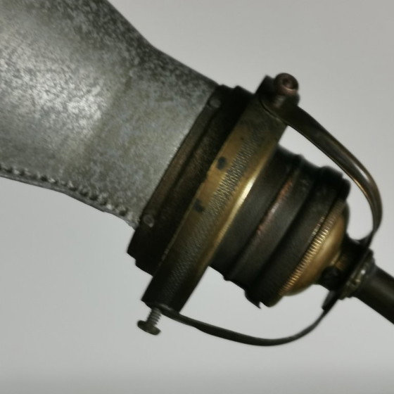 Image 1 of Industrielle Tischlampe - Art déco