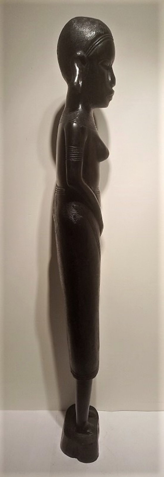 Image 1 of Très grande sculpture en ébène