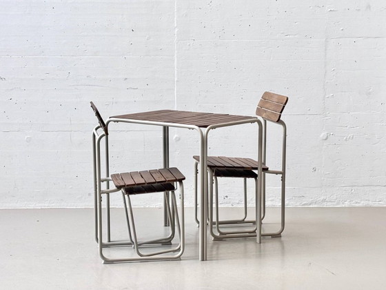 Image 1 of IKEA FURUÖN tuinset met tafel, 2 stoelen en 2 krukjes, gemaakt van acaciahout.