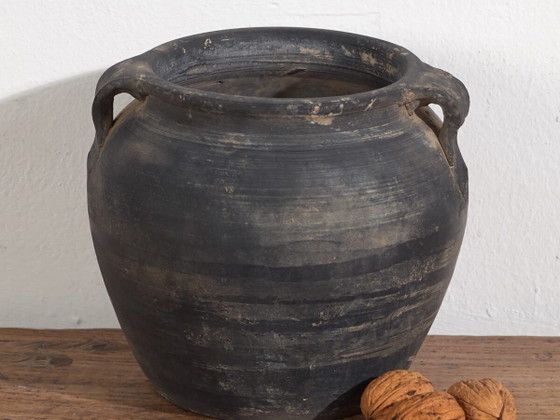 Antique dark-toned vase (c.1900) #6 – Ceramic (photo 2 of 40)