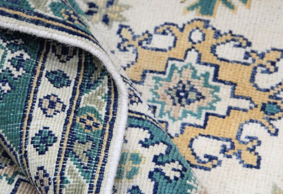 Image 1 of Origineel handgeknoopt Ziegler Kazak tapijt, 181 x 111 cm, nieuw en in uitstekende staat.
