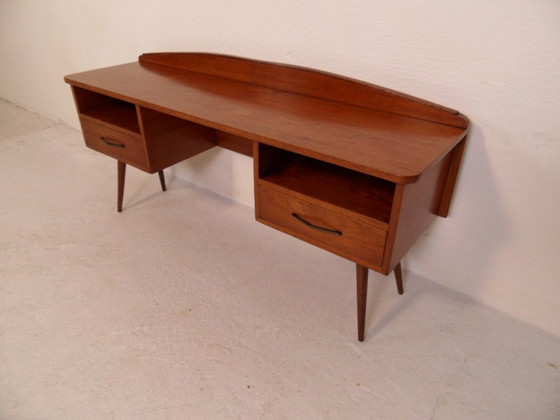 Image 1 of Credenza vintage