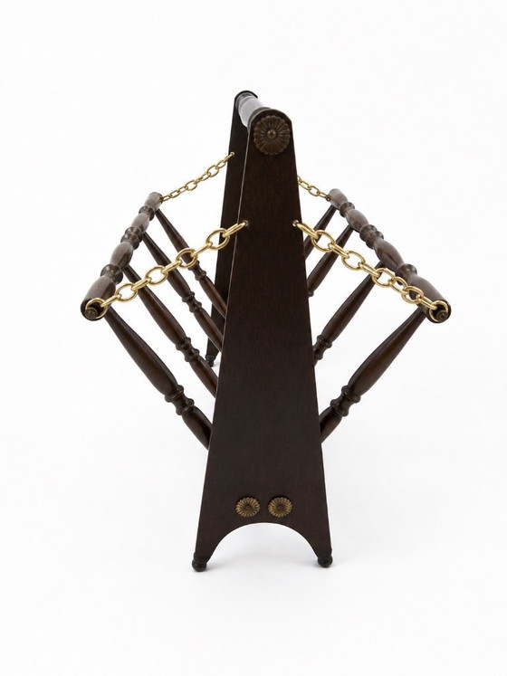 Image 1 of Revistero plegable italiano de mediados de siglo (años 50) – Madera teñida de ébano y latón