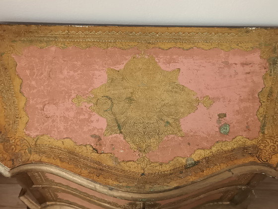 Image 1 of Commode Florentine