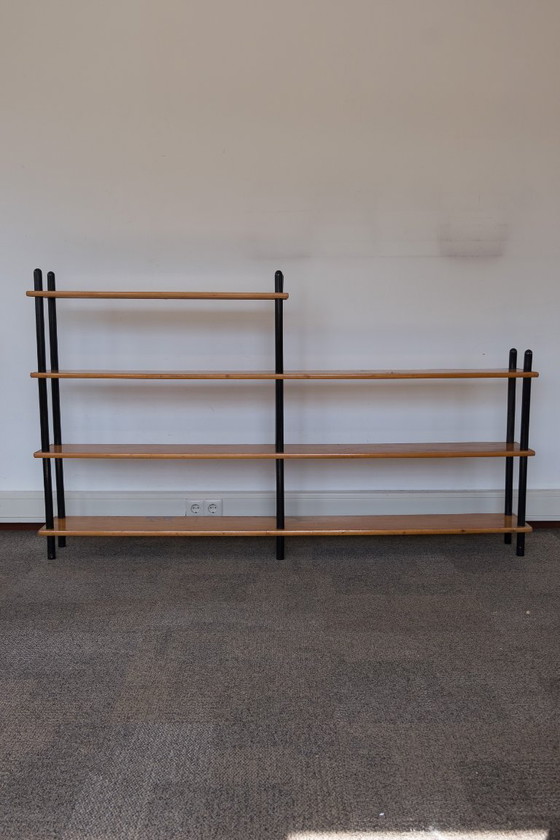 Stickschrank aus den 1960er Jahren, Willem Lutjens für Gouda Den Boer – Bücherregale, Wood (photo 2 of 12)