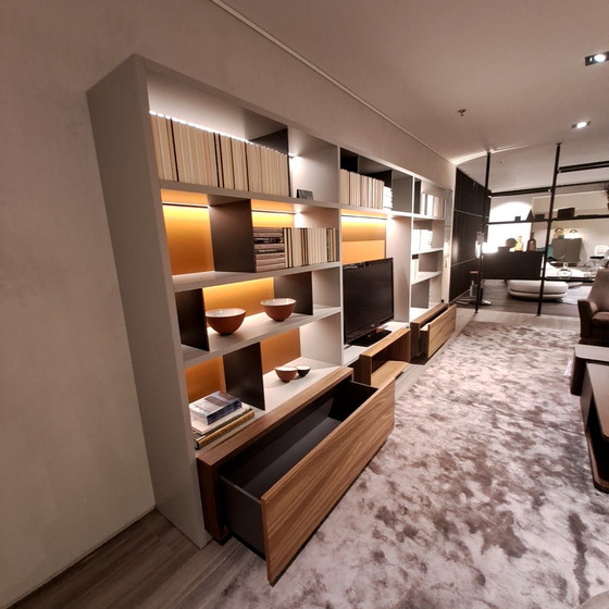 Image 1 of Mobile TV Molteni 505 UP