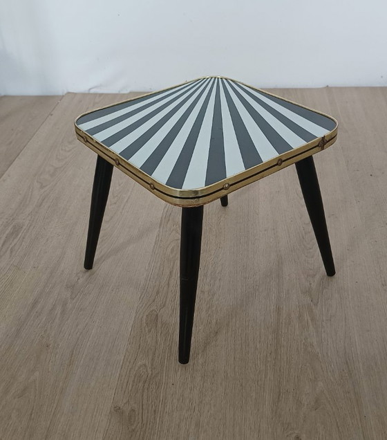 Table d'appoint des années 1950 – PGH Akti Klingenthal ., Tables d'appoint, Metal, Plastic (photo 6 of 8)
