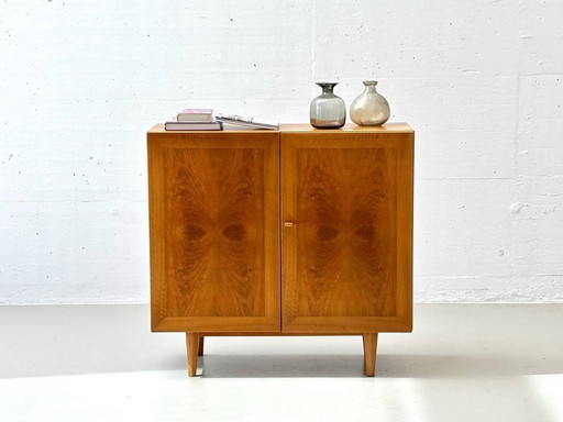 Prachtig notenhouten highboard, jaren 1950