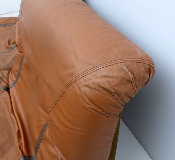 Image 1 of Pair of Lev & Lev Mid-Century Modern Fiberglass Frame Leather Armchairs