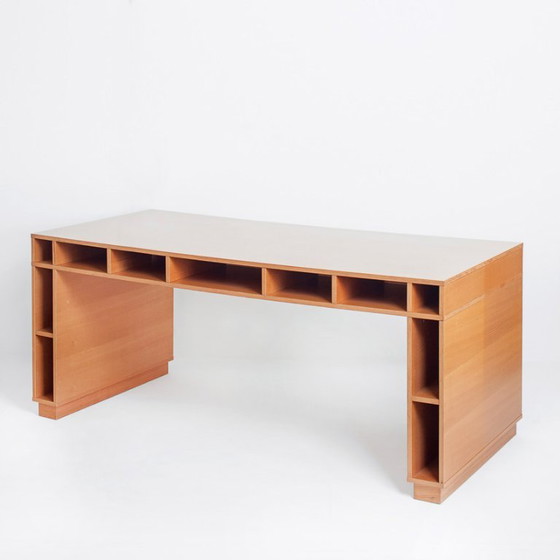 Escritorio diseñado por Ricardo Bofill para Habitat. Reino Unido, década de 1990. – Wood (photo 4 of 17)