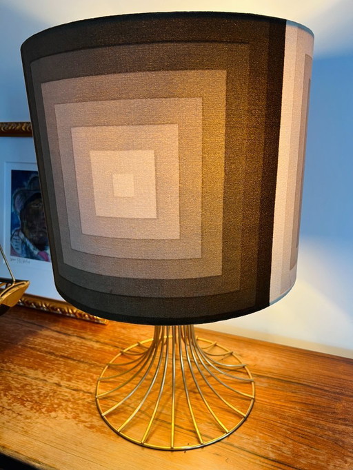 Lampes avec abat-jour original et détails en laiton (mid-century modern, retro design - années 1970).
