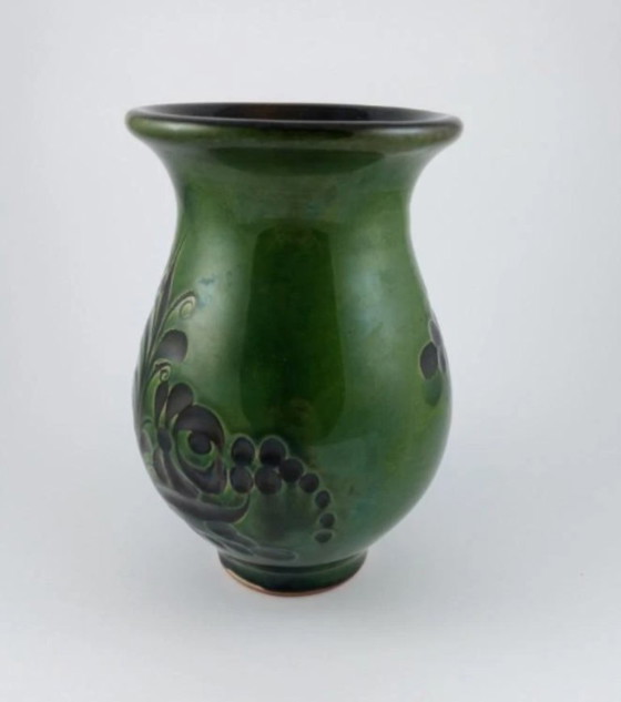 70s Vase Green Black – Ceramic (photo 6 of 8)