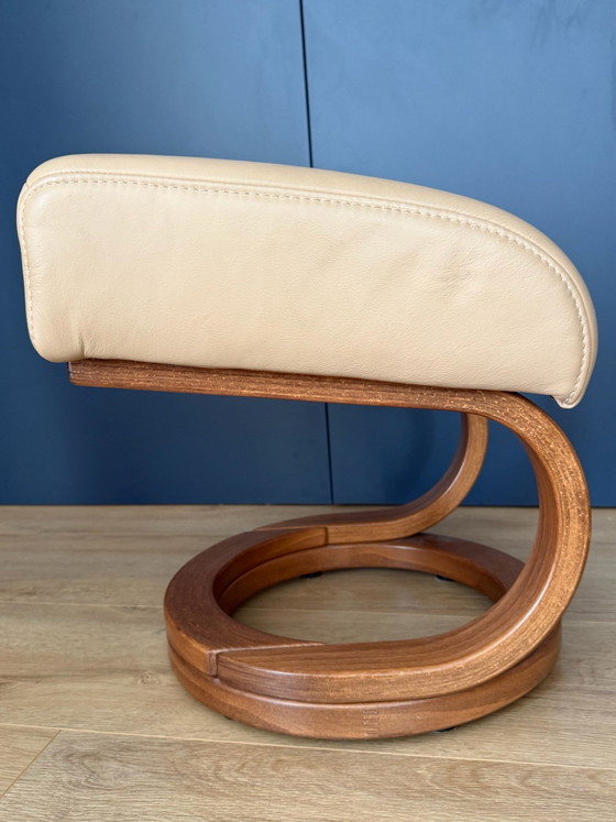 Magnifique pouf Himolla comme neuf – Poufs & repose-pieds, Cuir, Bois (photo 3 of 6)
