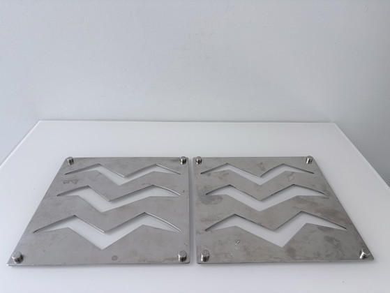 Set of 2 Stainless Steel Coasters Geometric Design – Table accessories, Aluminium, rvs (photo 6 of 8)