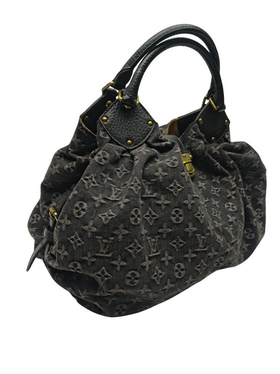 Image 1 of Sac hobo Louis Vuitton Surya Monogram en denim noir XL