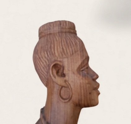 Image 1 of Femme africaine de la tribu Muaka, Congo belge