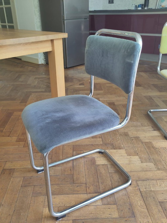 Image 1 of Set van 6 Dutch Originals Gispen Buisframe Eetkamerstoelen (zwart, groen, grijs/blauw)
