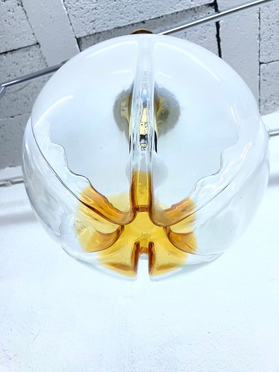 Image 1 of Lampada a sospensione a globo in vetro della metà del secolo scorso anni '60-'70