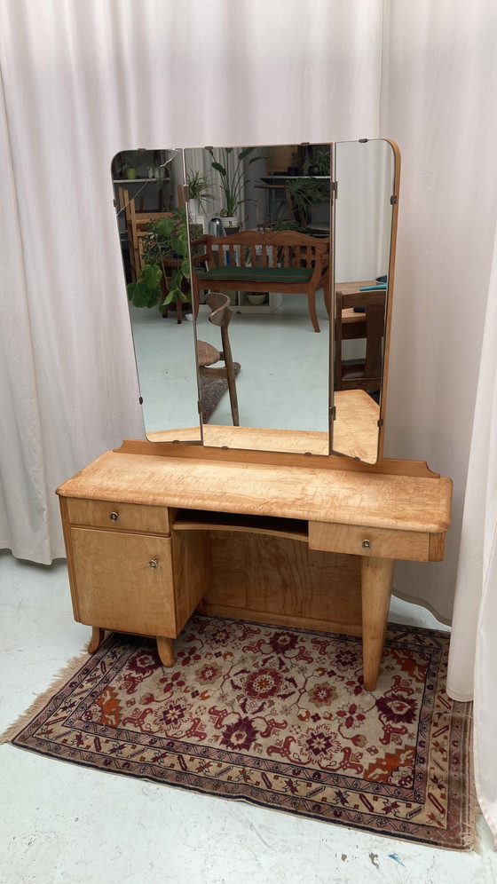 Image 1 of Kaptafel vintage du milieu du siècle