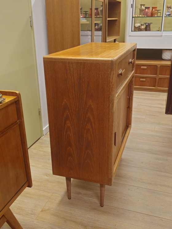 Image 1 of Vintage Silkeborg Armadio Cassettiera Porte scorrevoli Armadio