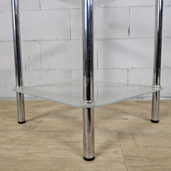 Image 1 of Set di scaffali/armadietti da bagno in vetro retrò (anni '80/'90) a 3 livelli