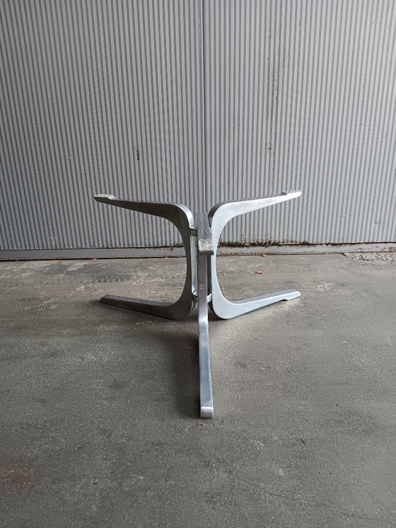 Image 1 of Space-Age coffee table in aluminum - attributed to Artifort