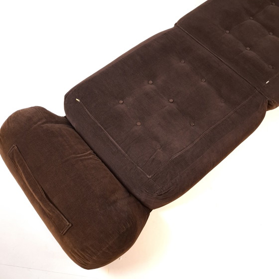 Image 1 of Vintage slaapfauteuil jaren 70 bruin corduroy gecapitonneerd / rib chroom mid century modern design