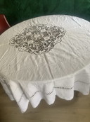 Prachtig Antiek Vierkant Tafelkleed 210x210 cm Linnen / Kant