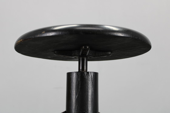 Image 1 of Piano krukje van beukenhout uit 1940, Tsjecho-Slowakije