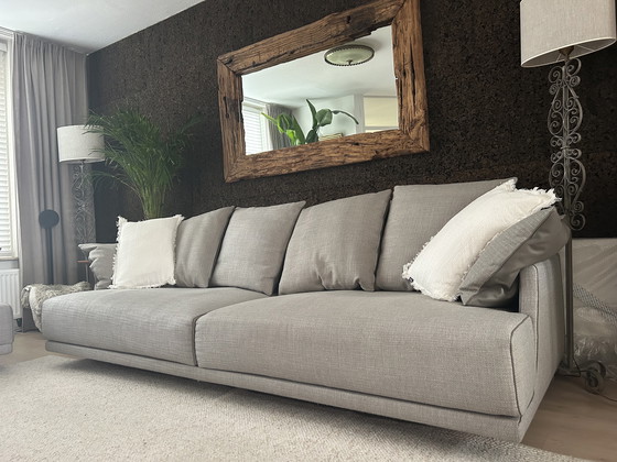 Image 1 of Sofá Giorgetti Maharaja + Love Seat — Diseñado por Antonello Mosca