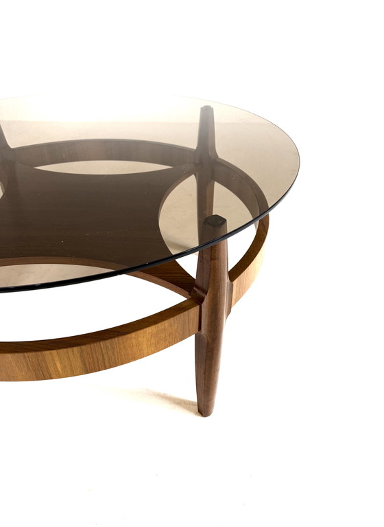 Image 1 of Tavolino da caffè vintage in noce, anni '60