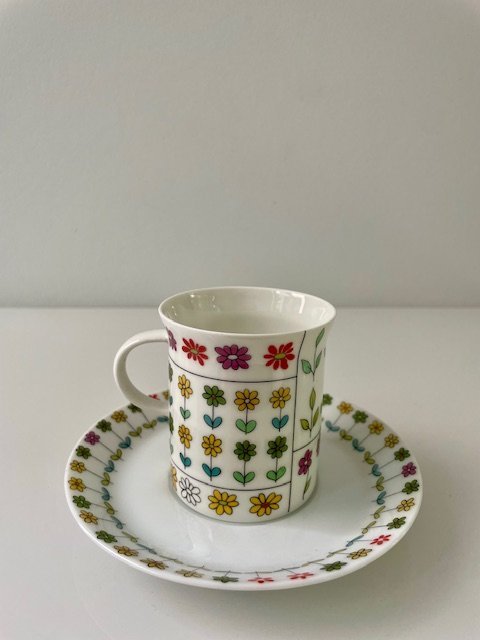 Image 1 of 4 tazze e piattini Rosenthal d'epoca | Design Hans-Theo Baumann & Emilio Pucci