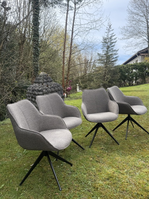 4 design draaistoelen van Brees New World – zo goed als nieuw en van hoge kwaliteit.