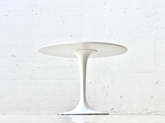 IKEA Docksta Runder Tulip-Tisch in Weiss – Esstische, Other, Vintage (photo 2 of 13)