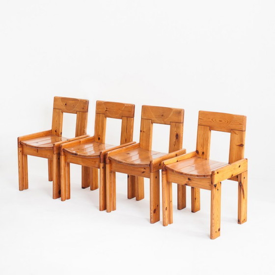 Chaises vintage en pin. Conçues par Silvio Coppola pour Fratelli. – Fratelli Montina (photo 3 of 16)