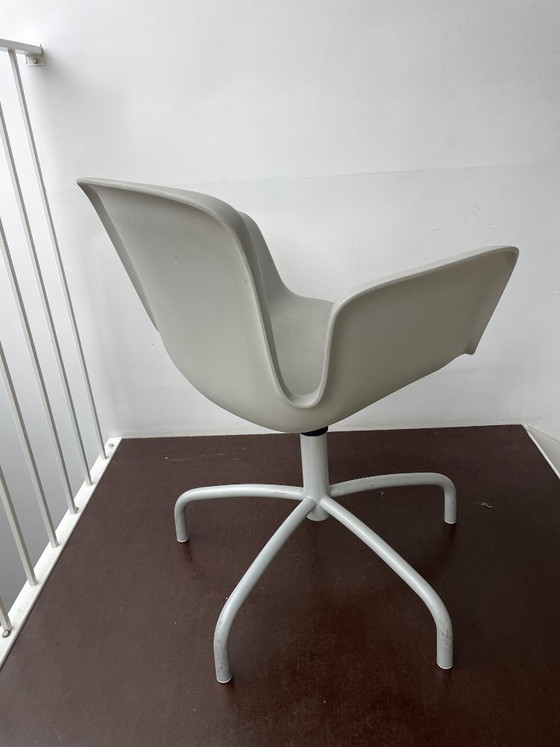 3 x Verschillende Cappellini Juli Bureaustoel – Bureaustoelen, Plastic (photo 10 of 14)