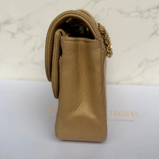 Chanel medium vintage quilted horizontal stitch lambskin flapbag – Other bags (photo 8 of 23)