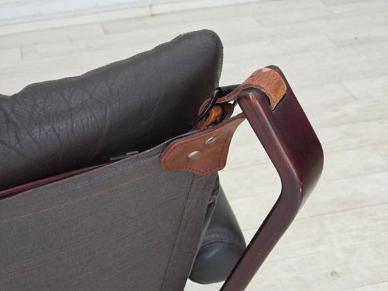 Image 1 of Jaren 70, Noors ontwerp van Sigurd Ressel, loungestoel model "Falcon".