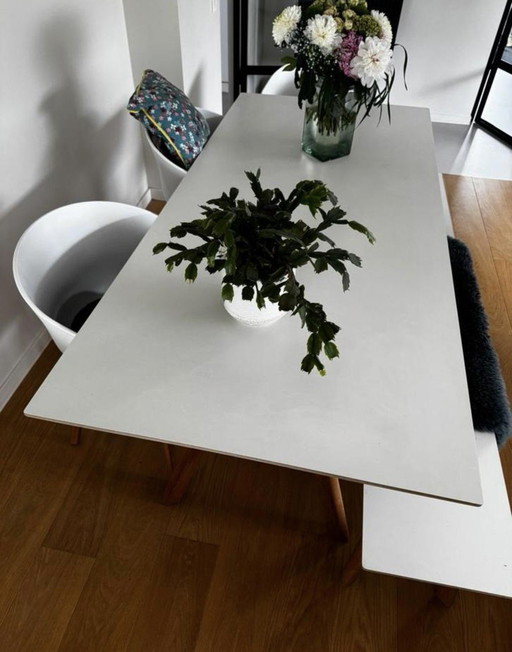 Hay CPH30 2.0 Esstisch - Eiche Gestell Weiß