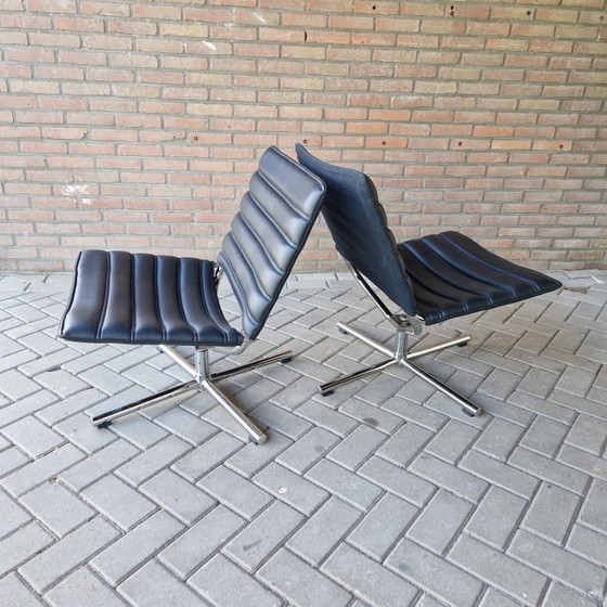 Image 1 of Hülsta 2 vintage swivel armchairs leather swivel chair set