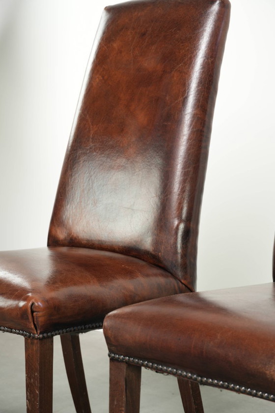 6x prachtige karaktervolle schapenleren eetkamerstoelen met de mooiste kleuren en een tijdloos design (photo 14 of 17)