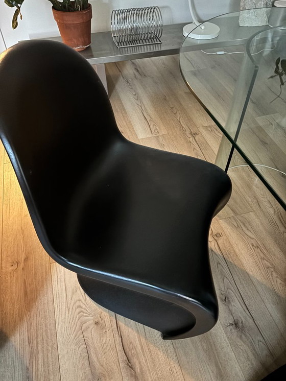 Image 1 of 4x Imitation Panton Chair – Black | Space Age
