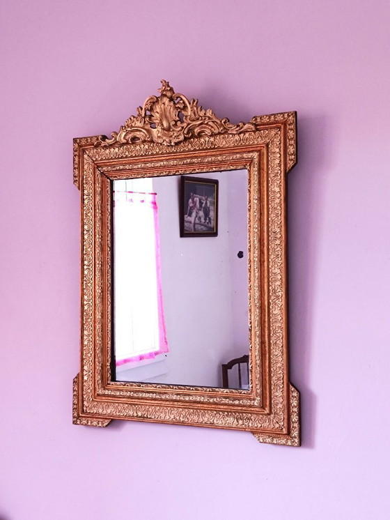 Image 1 of Specchio Napoleone III con ricca decorazione dorata