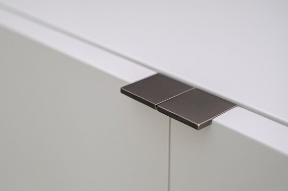 Minotti Cartney cabinet – Mdf, Metal (photo 6 of 6)