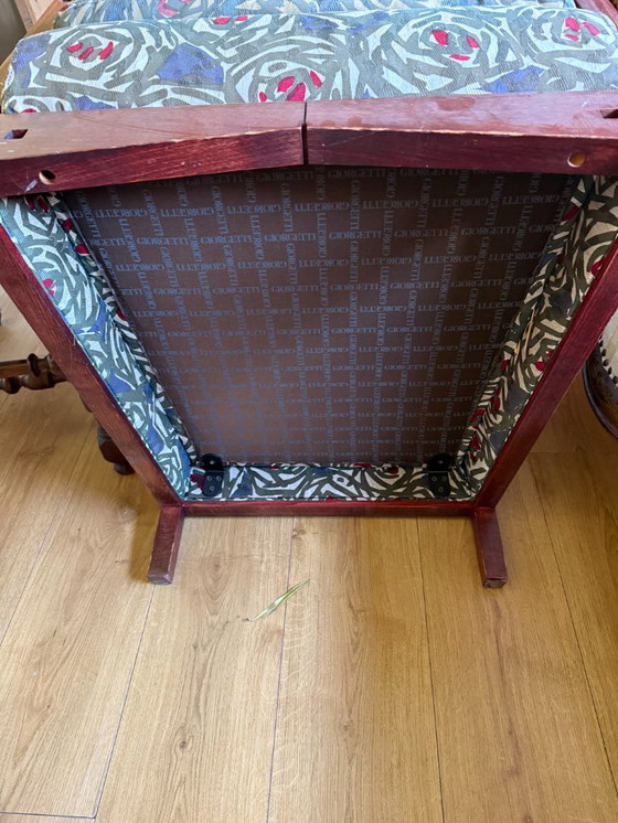 Image 1 of Poltrona di design Giorgetti – prestigioso marchio italiano – legno e imbottitura